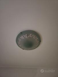 Plafoniera in vetro decorato