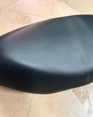 Sella Zip 50 SP 2T LC 2006-2014 da riparare