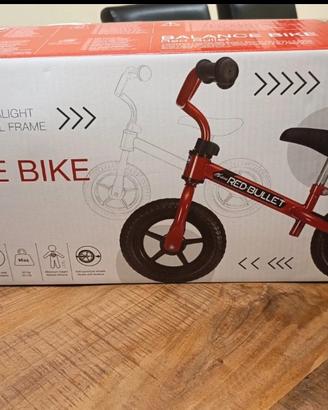 Bici Chicco nuova senza pedali 