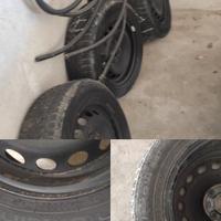 cerchi con gomme invernali  R14