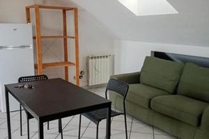 Camera rifinita per studente zona Papardo