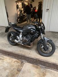 Yamaha MT 07 2015