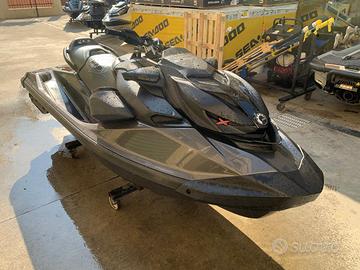 Moto d'acqua SeaDoo RXP 300 2022 62 ore