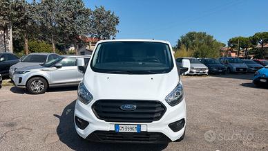Ford Custom