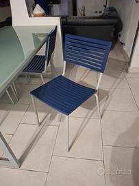 Tavolo con ripiano in vetro più 4 sedie