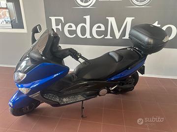 Yamaha T Max