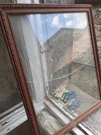 Antica cornice da restaurare 