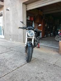 Ducati Monster 620 - 2004