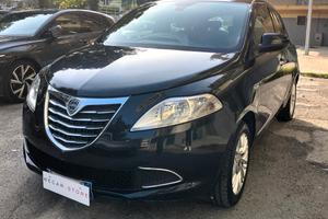 Lancia Ypsilon 1.2 69 CV 5 porte Gold