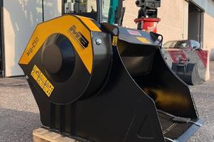 BENNA FRANTOIO MB CRUSHER MB-C50 S4