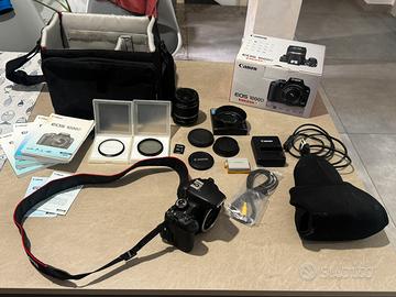 Canon EOS 1000D Kit 18-55 IS + accessori