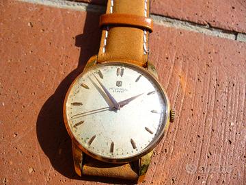 Orologio vintage UNIVERSAL GENEVE Calatrava manual