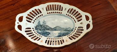 Ciotola traforata di porcellana dipinta a mano blu