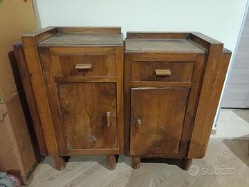 coppia di comodini anni 30