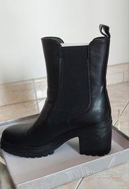 STIVALETTI NERI DONNA 41