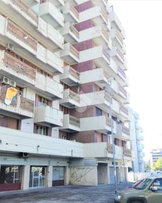 NEGOZIO A FOGGIA