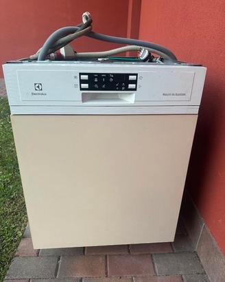 Lavastoviglie electrolux xxl