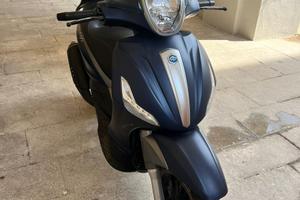 Scooter  Beverly 300