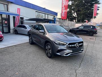 MERCEDES Classe GLA 200 Automatic Sport Plus NEW