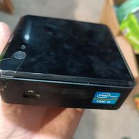 Intel NUC-8