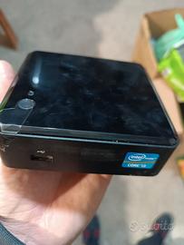 Intel NUC-8