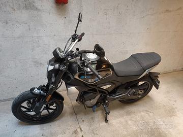 CF MOTO CL-X 300 HERITAGE solo 2400km