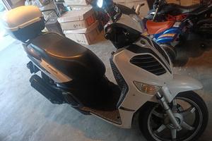 scooter 125 Keeway logic
