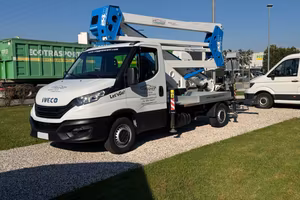 IVECO DAILY SOCAGE PIATTAFORMA