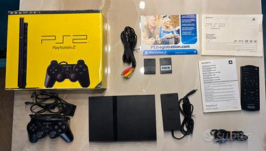 PlayStation 2 Slim BOXATA + FMCB + Accessori
