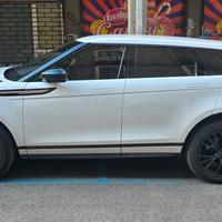 Range Rover Evoque 150 cv 2.0 ibrida Rdynamic