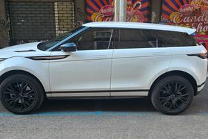 Range Rover Evoque 150 cv 2.0 ibrida Rdynamic