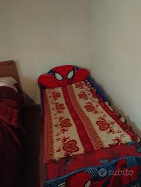 Lettino di legno, Spider-Man bambino