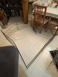 Recinto da interno per cuccioli o cani di piccola