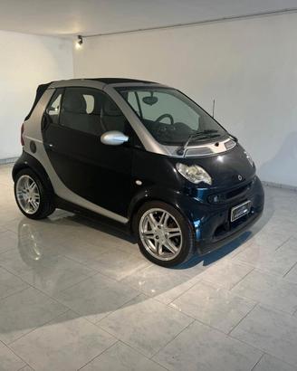 SMART FORTWO BRABUS CABRIO PELLE PERMUTA
