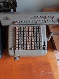 calcolatrice vintage Numeria Lagomarsino