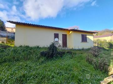 CASA INDIPENDENTE A GUALDO TADINO