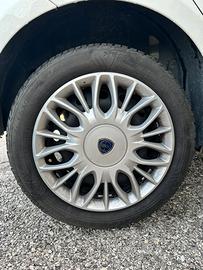 Gomme invernali + cerchi ferro per Lancia Ypsilon