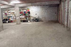 Box / Garage di 170 m² a Roma