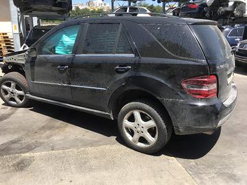 RICAMBI Mercedes ML 320 W164 3.0 165kW 642940 2008