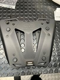 Supporto bauletto tiget 900