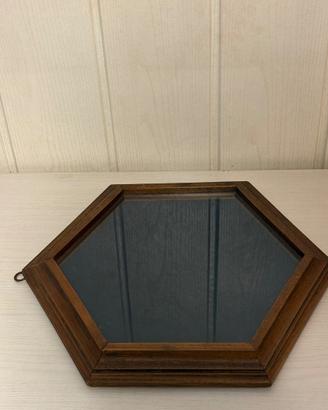 Teca porta medaglie esagonale in legno con vetro