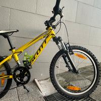 Bici scott scale 20 jr