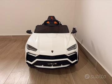 Macchina elettrica Lamborghini urus