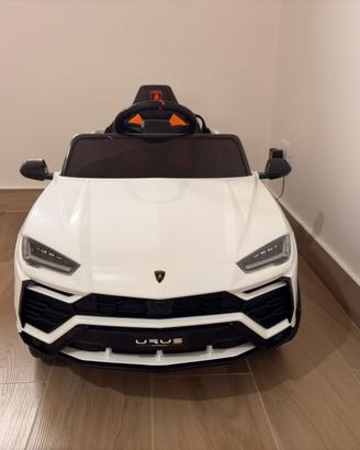 Macchina elettrica Lamborghini urus