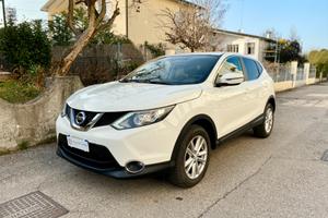 Nissan Qashqai 1.5 dci Acenta 110cv E6