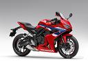 honda-cbr-650-r-2025-e-clutch-in-pronta-consegna