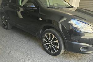 Nissan Qashqai 1.6 Tekna (2012) - Tetto Panoramico