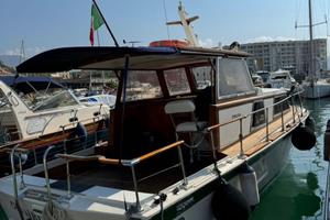 Barca a motore owens yatch