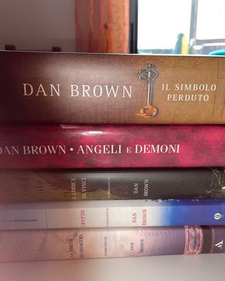 Libri Dan Brown/J. R. R. Tolkien