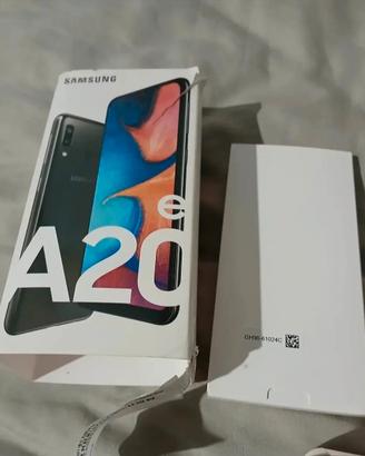 Cellulare Samsung A20e